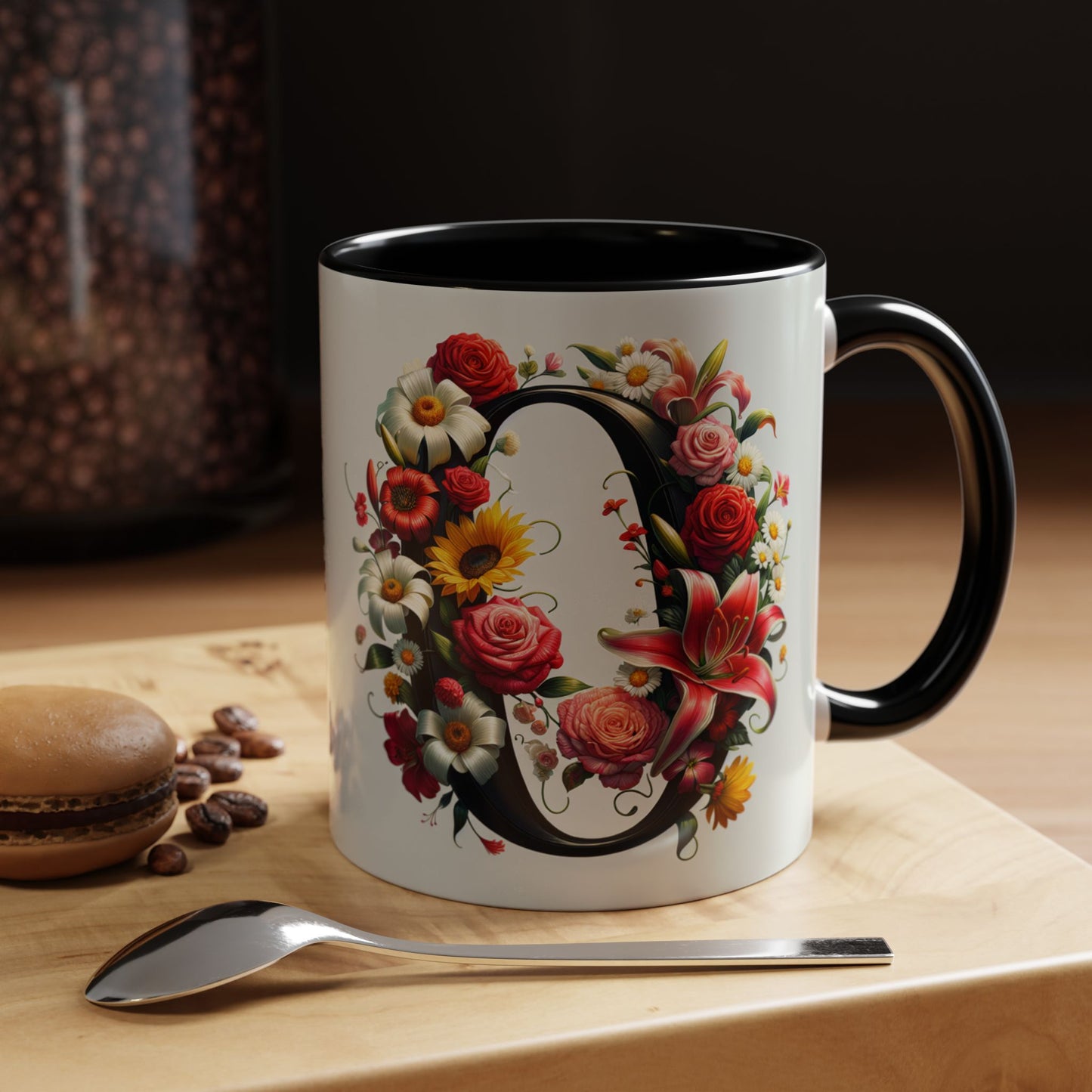 Floral Accent Coffee Mug - Elegant & Vibrant Design for Flower Lovers