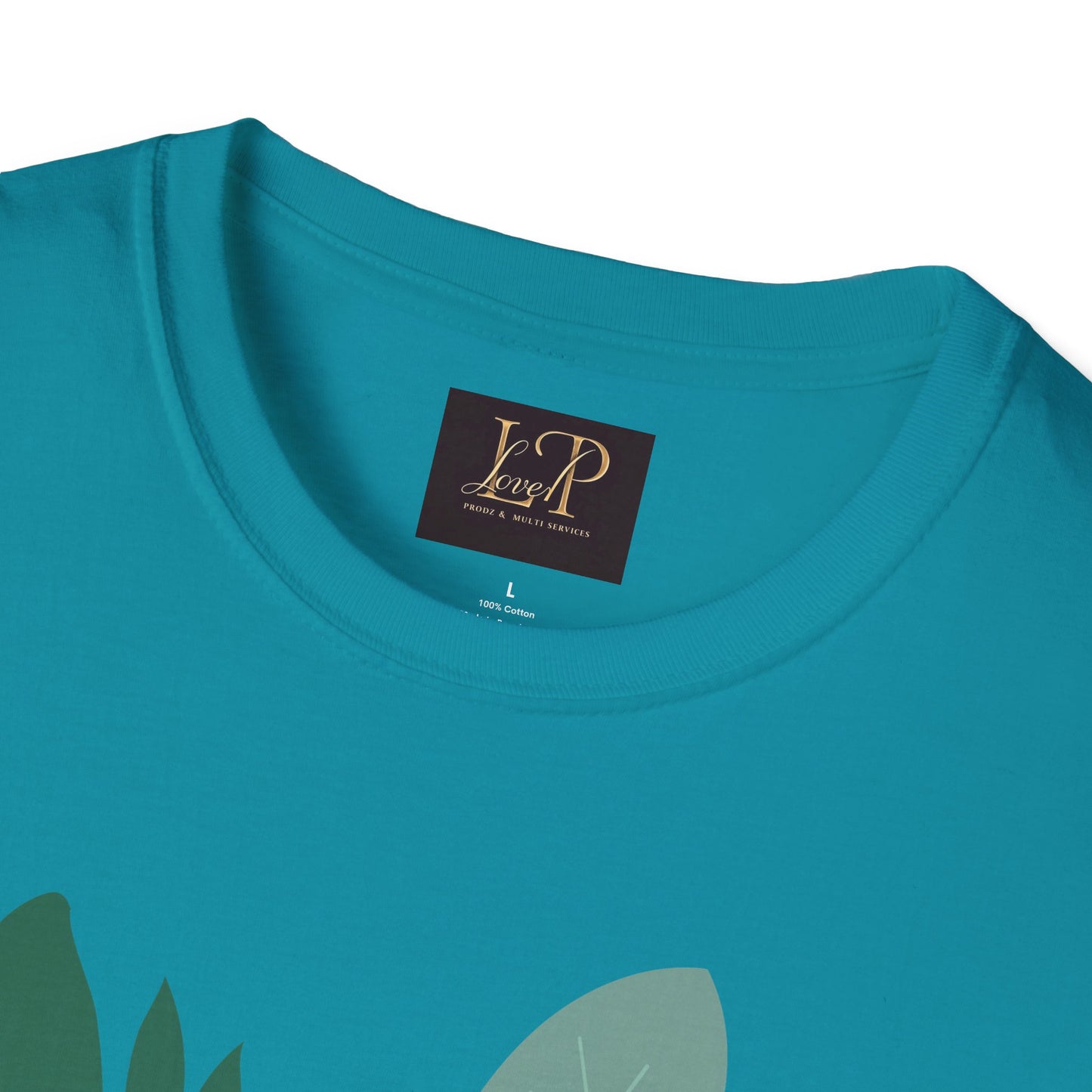 Chic Botanical Portrait T-Shirt for Nature Lovers
