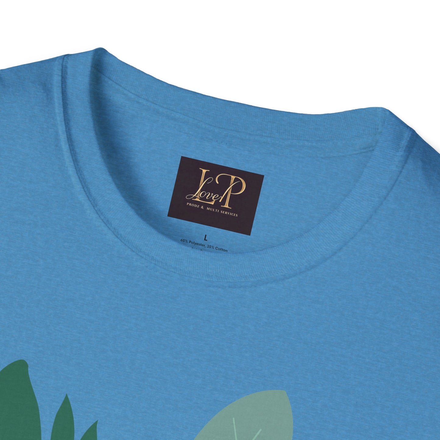 Chic Botanical Portrait T-Shirt for Nature Lovers