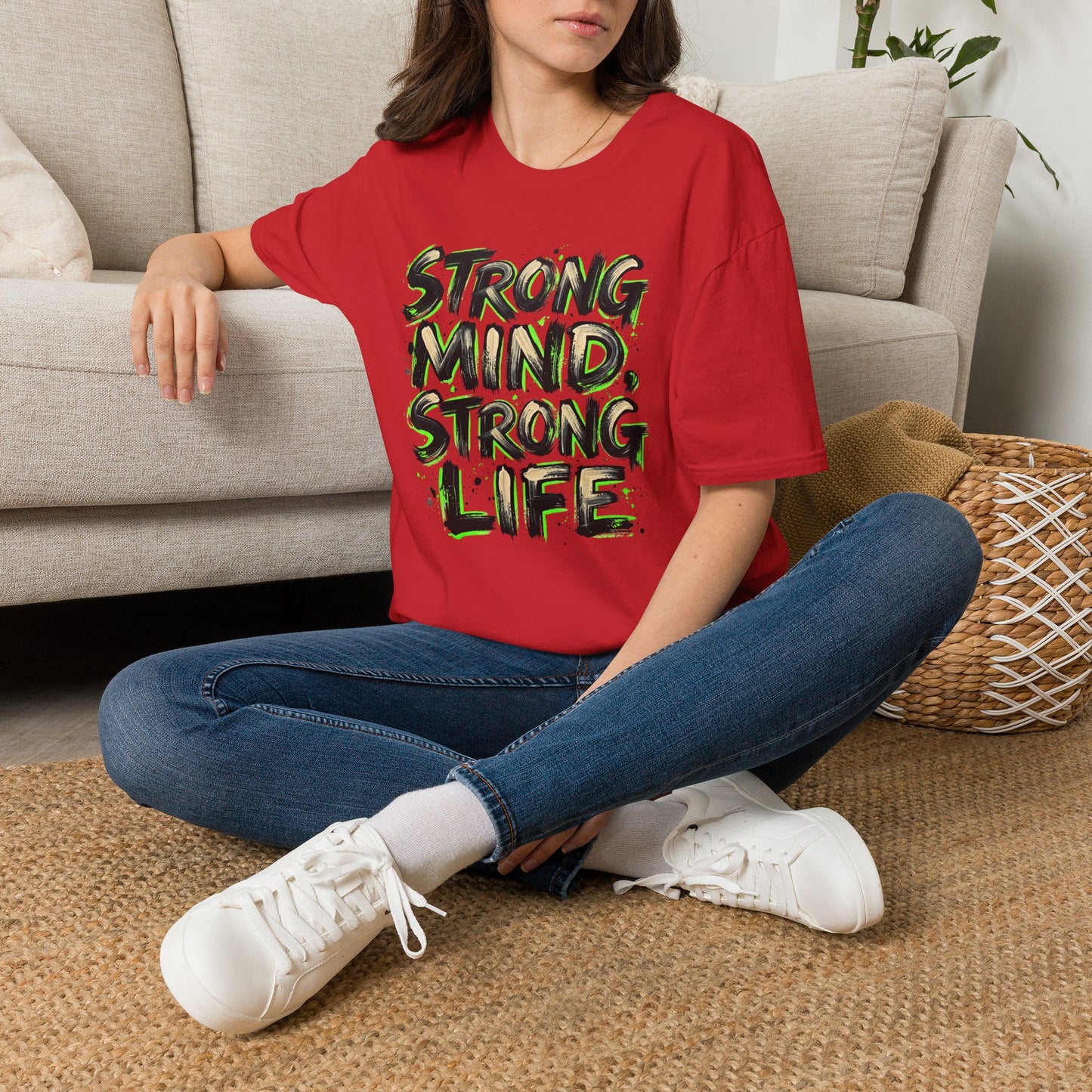 T-Shirt — "Strong Mind, Strong Life" Motivational Graphic Tee