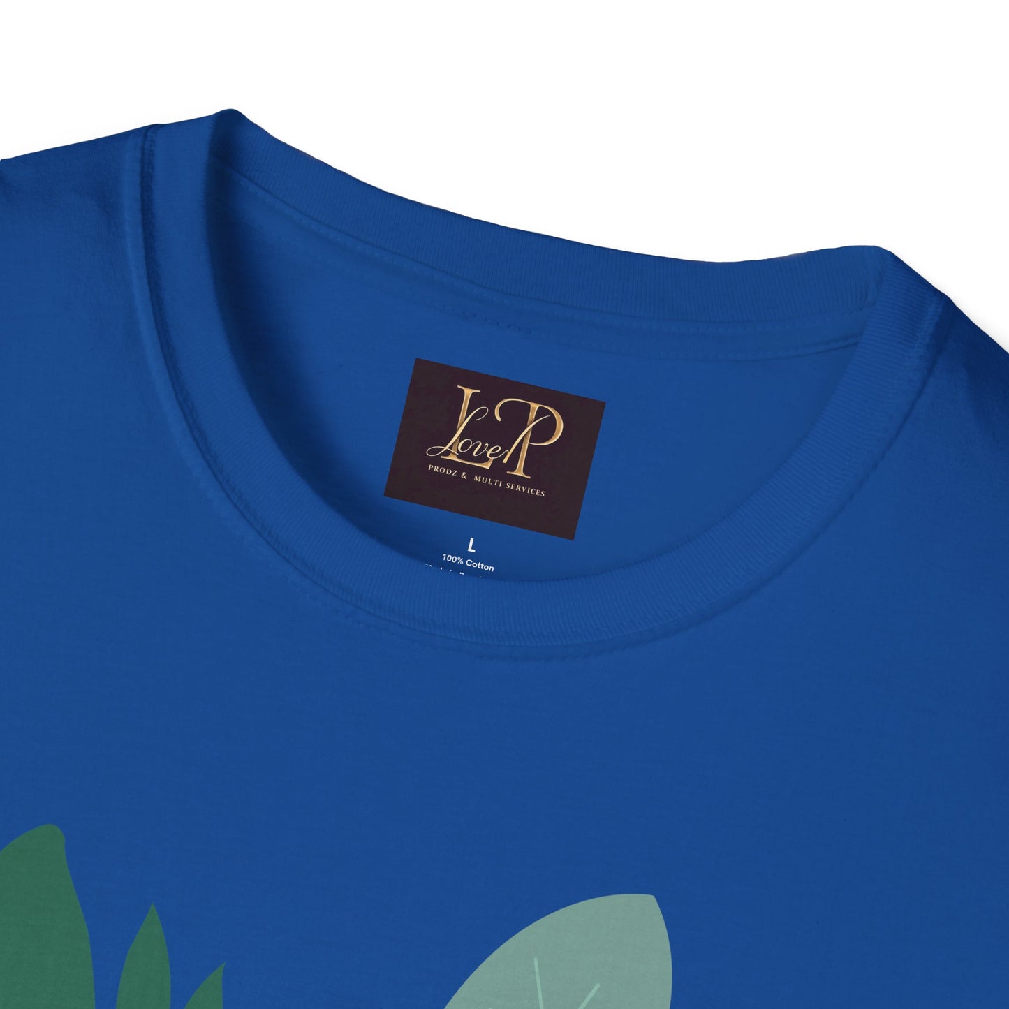 Chic Botanical Portrait T-Shirt for Nature Lovers