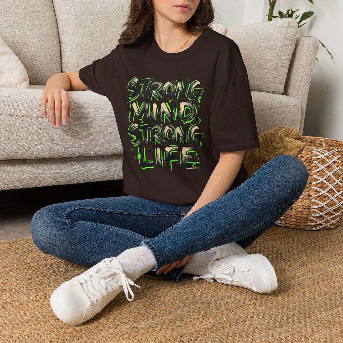 T-Shirt — "Strong Mind, Strong Life" Motivational Graphic Tee