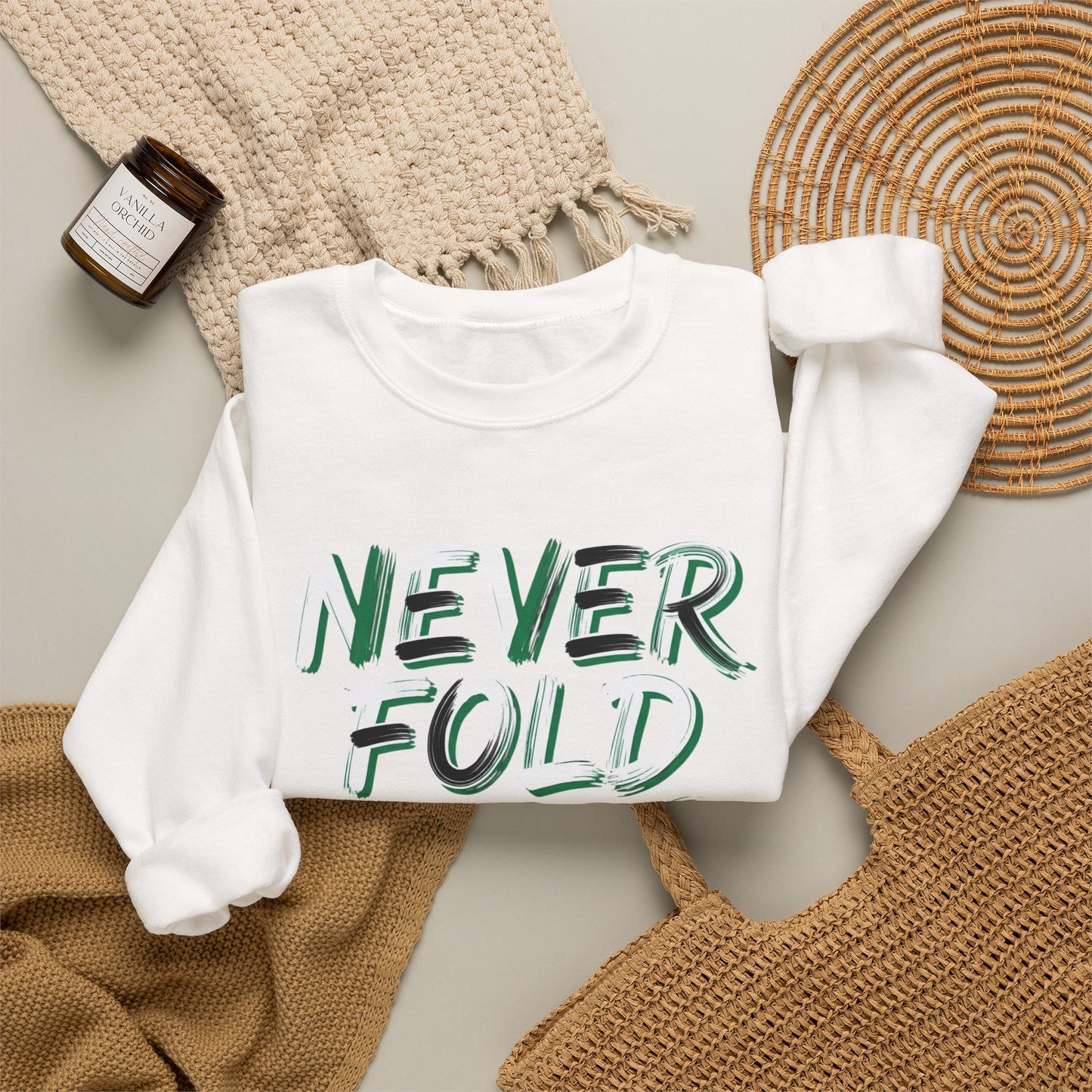 'Never Fold Under Pressure' Crewneck Sweatshirt – Motivational Graphic Pullover