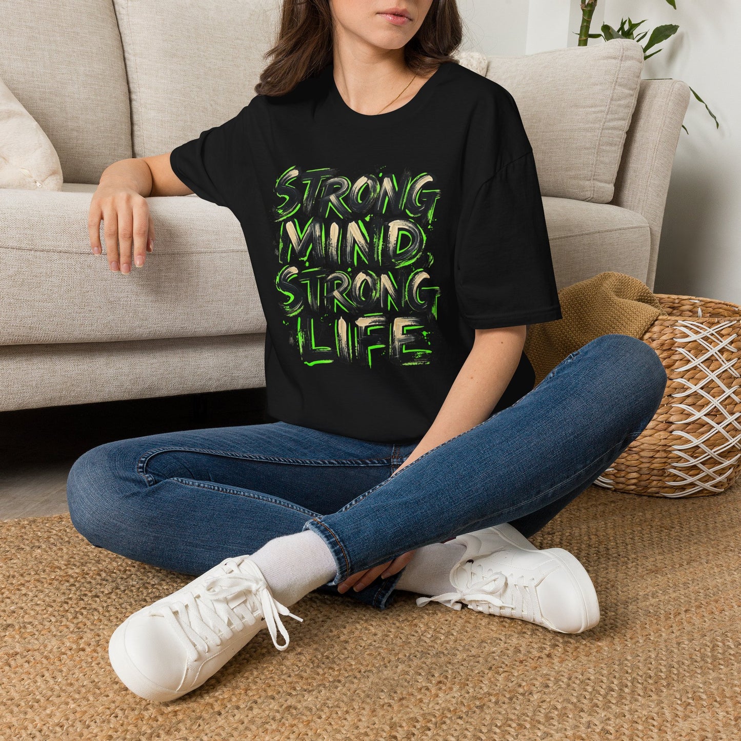 T-Shirt — "Strong Mind, Strong Life" Motivational Graphic Tee
